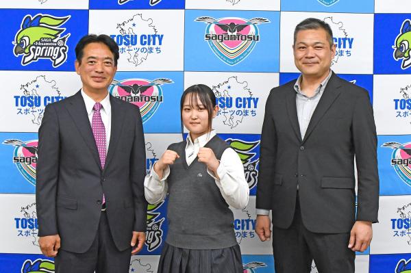 漢鈴那選手表敬訪問