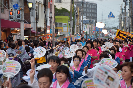 まつりの最後は皆で総踊り！の画像