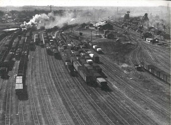 昭和30年代の鳥栖駅構内の画像