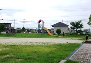 サツキ公園の画像
