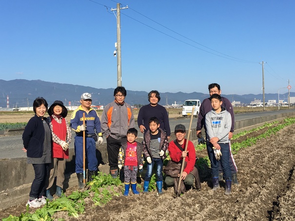 「安楽寺菜の花ロード育成会」の皆さんの画像