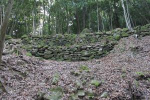 勝尾城の石垣