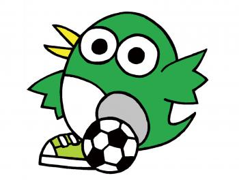 サッカーボールを持つ鳥栖市のイメージキャラクター「とっとちゃん」